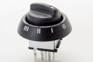 Kalori Puhaltimen katkaisija 4-as 33mm