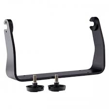 AXIOM 9 asennusteline, metallia